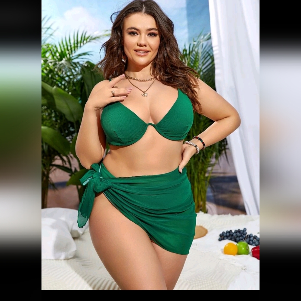 3 Pc Emerald Green Bikini Set